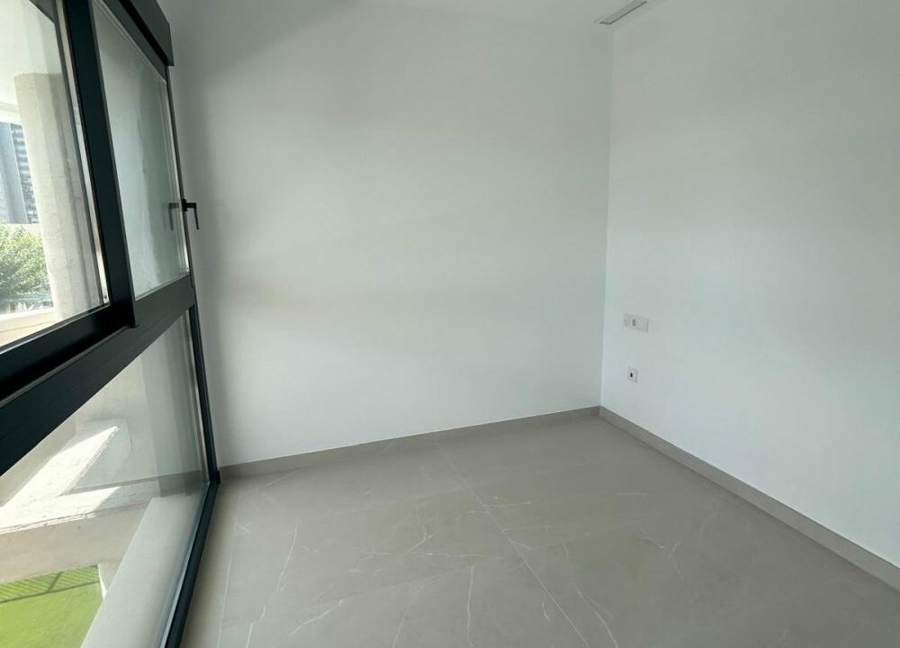 colon e105 11
