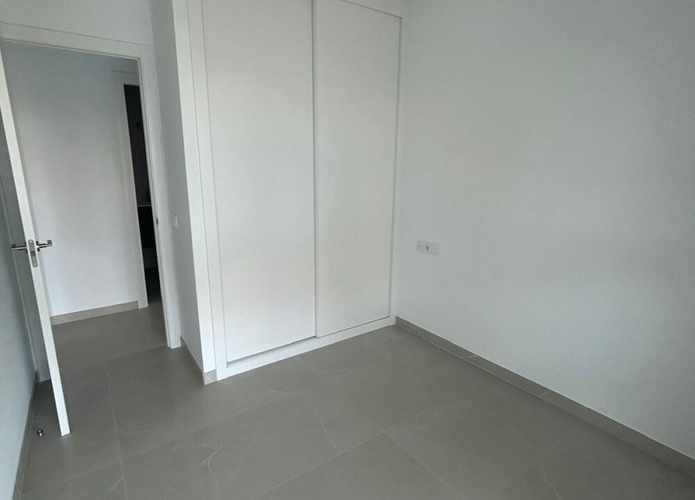colon e105 7